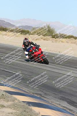 media/Dec-01-2025-Moto Forza (Mon) [[2daa91e15f]]/2-Intermediate Group/Session 4 (Turn 10 Inside)/